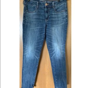 American Eagle Cropped Skinny Jeans